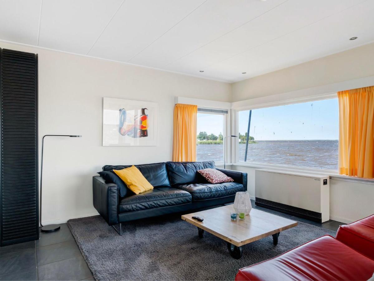 Holiday Home Jachthaven Oostmahorn By Interhome Anjum Exteriör bild